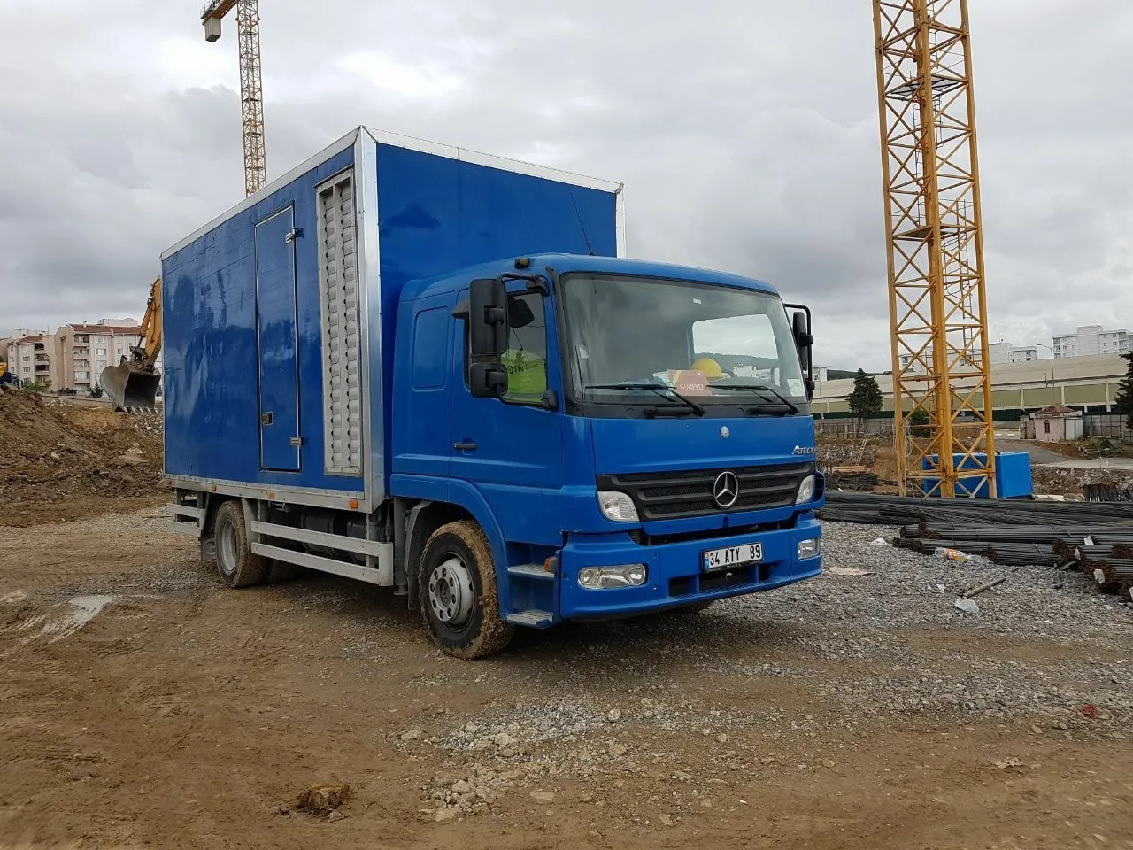 Ms Mega Yapı şantiyesi, 450 kVA mobil jeneratör